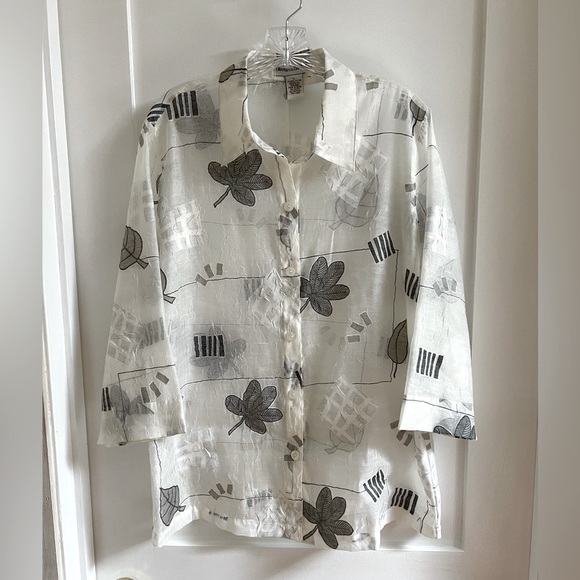 White with Gray Leaf Design Jacket L - Picture 14 of 15